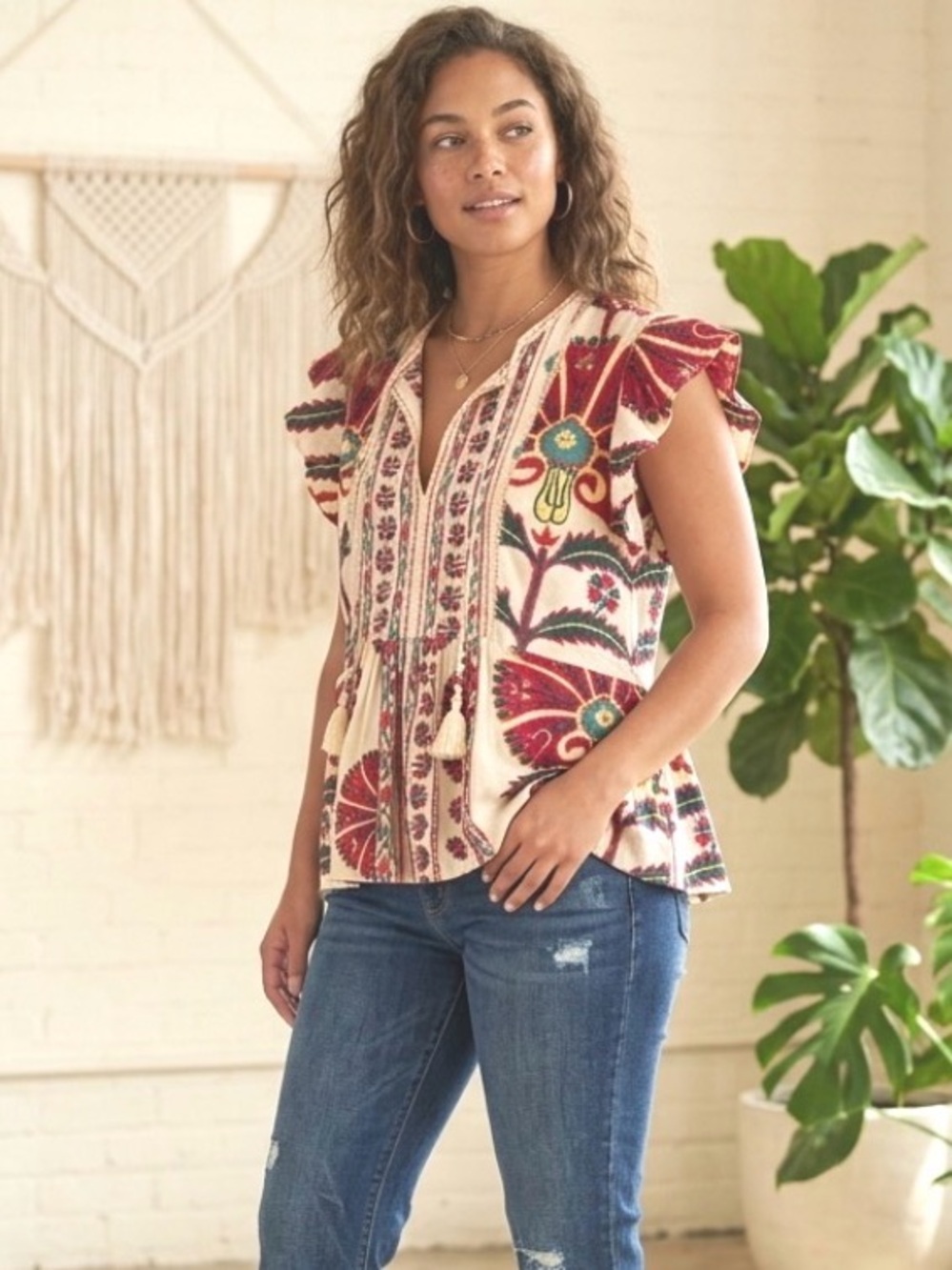 #HauteHippie #Boho #Top #Ruffled #SummerVibes #PopofColor #Chic #Classy